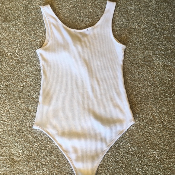 White Ribbed Bodysuit - Picture 2 of 2